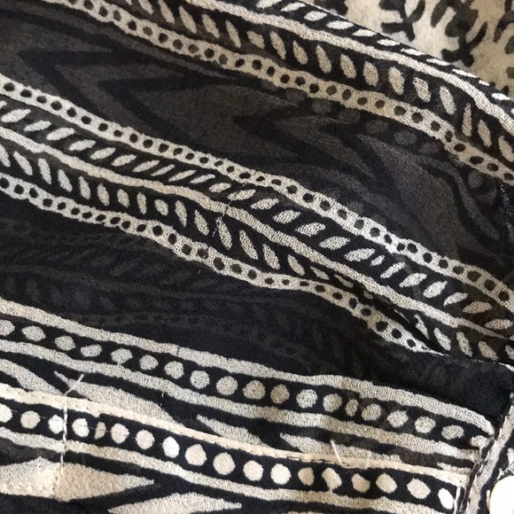 •Free People• Sheer Patterned Blouse - Picture 10 of 12